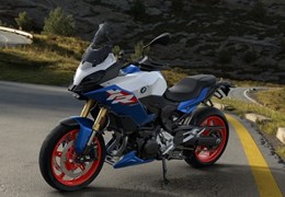 Neumotorrad BMW F 900 XR