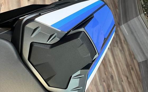 Neufahrzeug Suzuki GSX-S1000 - Bild 10