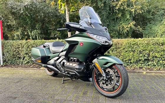 Gebrauchtmotorrad Honda GL 1800 Goldwing DCT - Bild 1