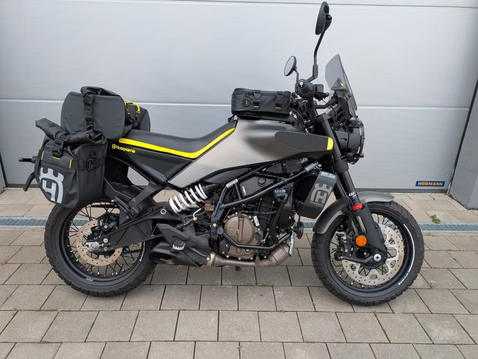 Husqvarna Svartpilen 125 