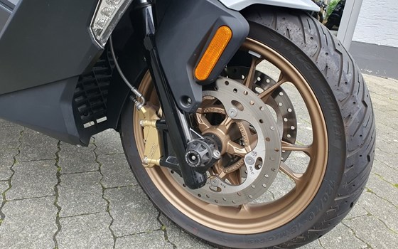 Gebrauchtmotorrad BMW C 400 GT - Bild 5
