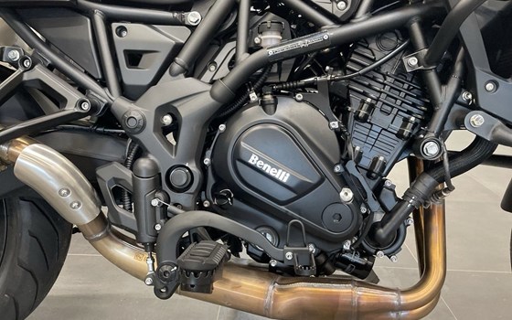 Gebrauchtmotorrad Benelli TRK 702 - Bild 8