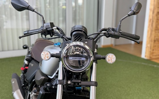 Neufahrzeug QJ Motor SRV 125 - Bild 4