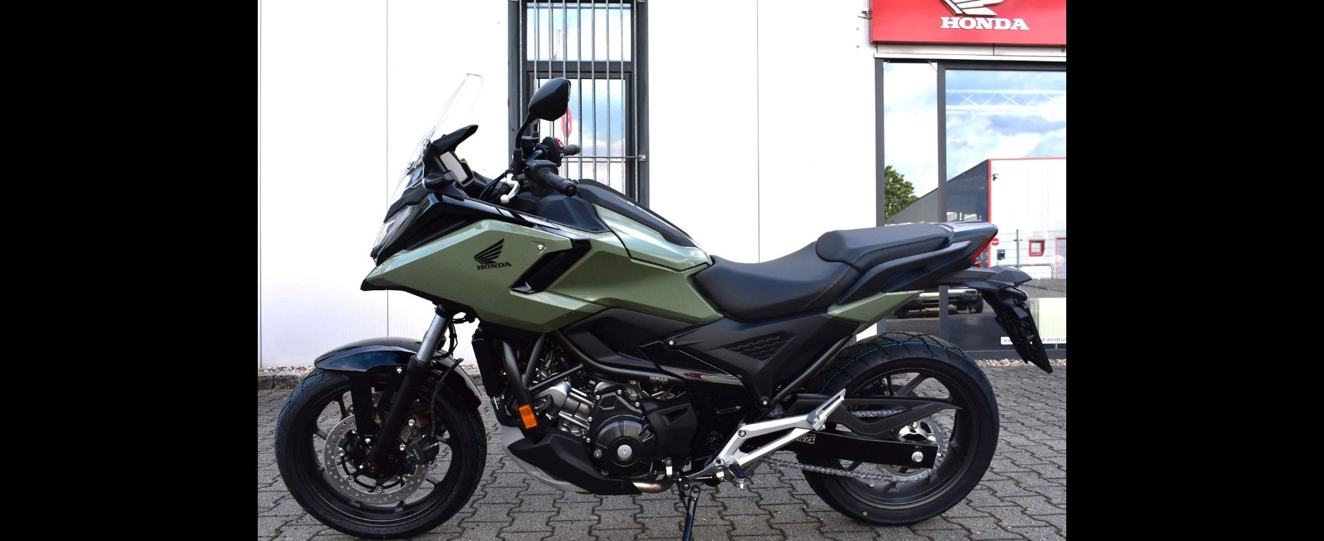 Honda NC750X DCT