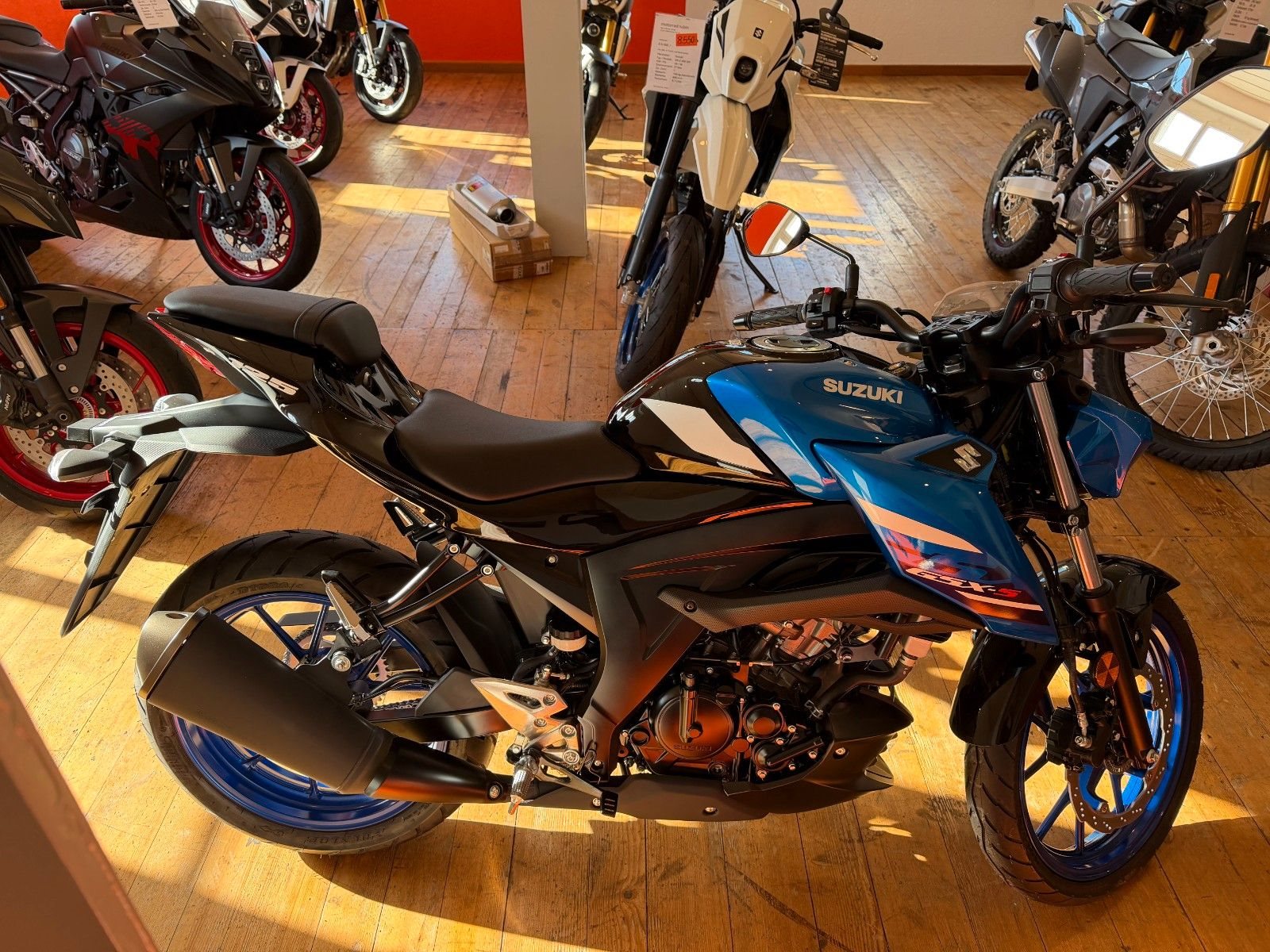 Suzuki GSX-S125