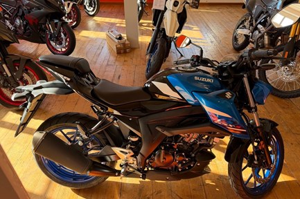 Suzuki GSX-S125