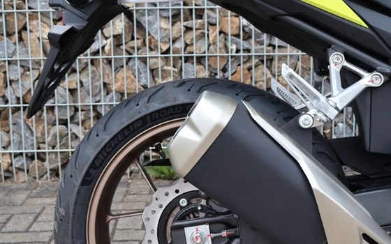 Gebrauchtmotorrad Honda CB500 Hornet E-Clutch - Bild 15