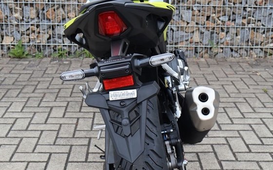 Gebrauchtmotorrad Honda CB500 Hornet E-Clutch - Bild 6