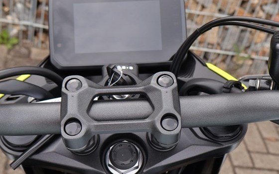 Gebrauchtmotorrad Honda CB500 Hornet E-Clutch - Bild 9