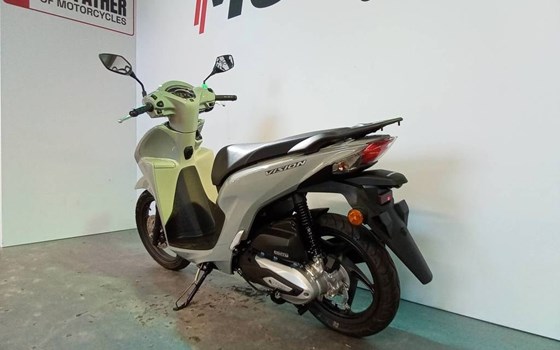 Gebrauchtmotorrad Honda Vision 110 - Bild 7