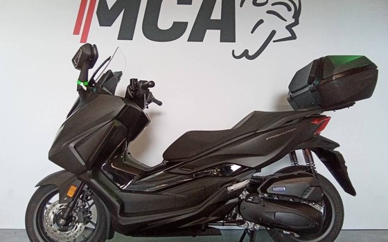 Gebrauchtmotorrad Honda Forza 125 - Bild 5