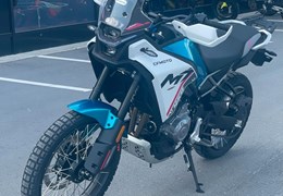 Neumotorrad CFMOTO 450MT