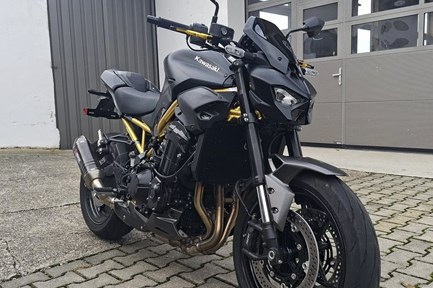 Kawasaki Z900