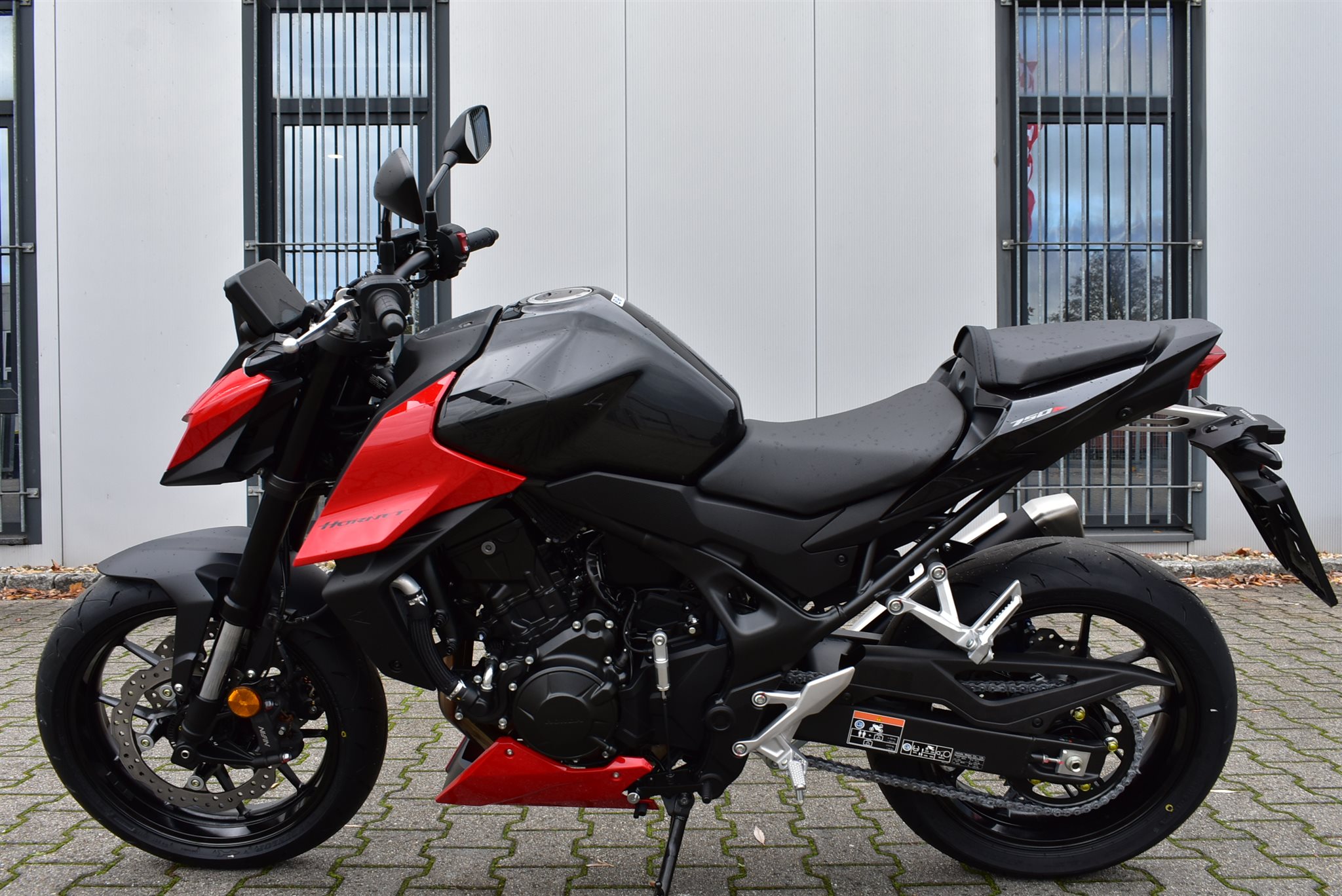 Honda CB750 Hornet E-Clutch