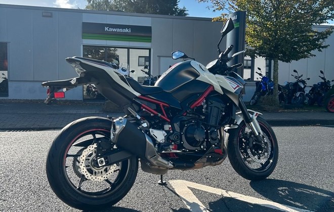 Kawasaki Z900