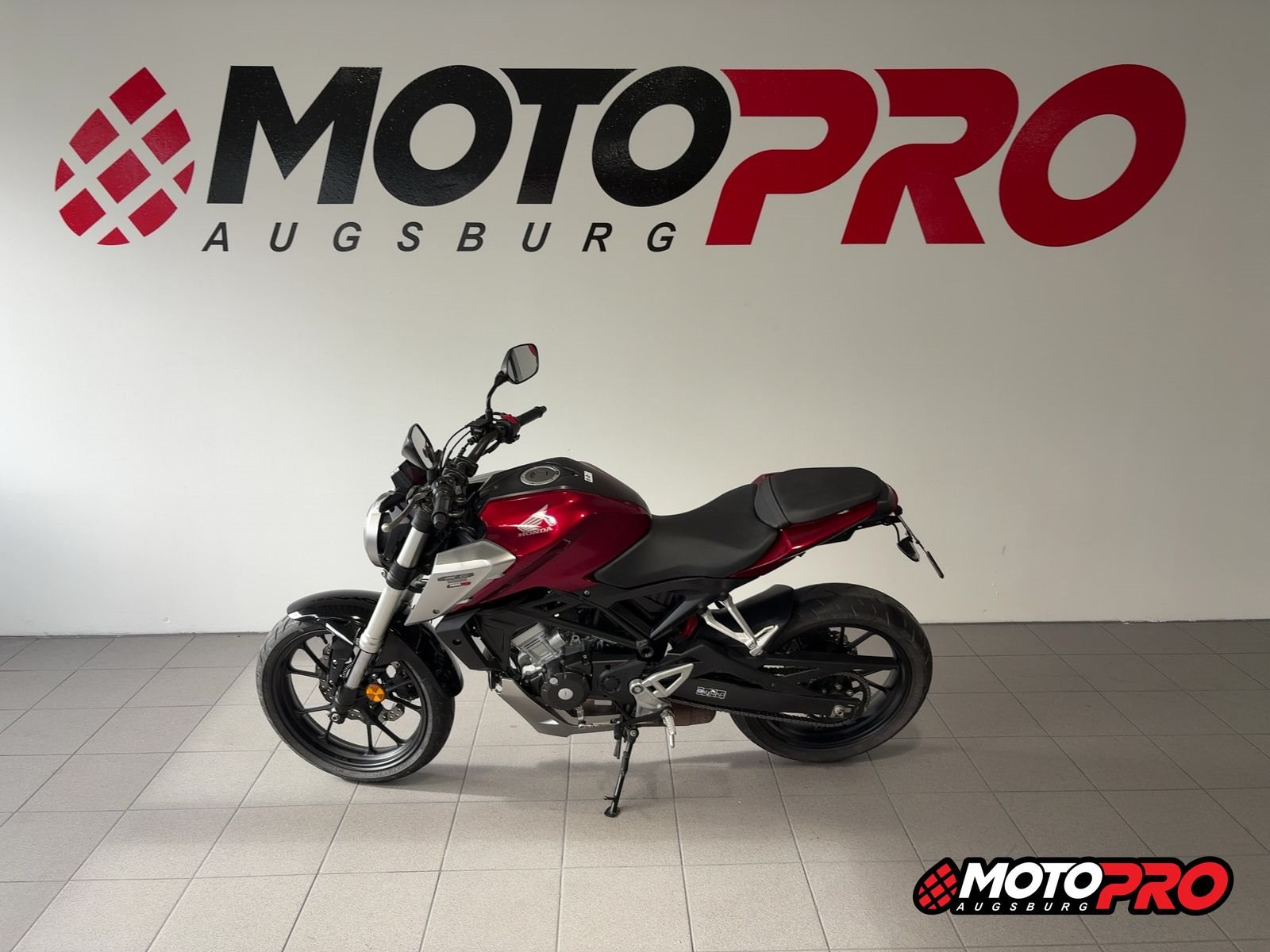 Honda CB125R