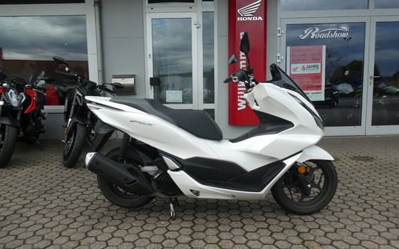 Gebrauchtmotorrad Honda PCX125 - Bild 1