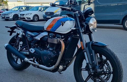 Gebrauchtmotorrad Triumph Speed Twin 900