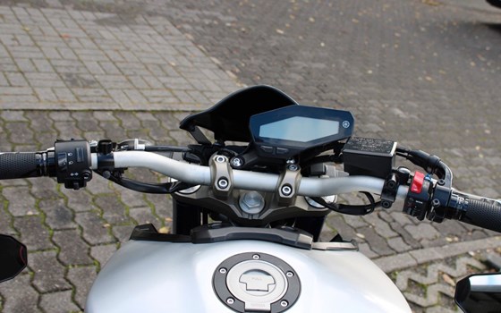 Gebrauchtmotorrad Yamaha MT-09 - Bild 14