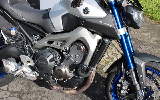 Gebrauchtmotorrad Yamaha MT-09 - Bild 9