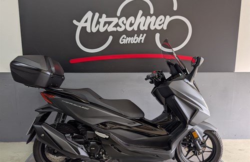 Gebrauchtmotorrad Honda Forza 350
