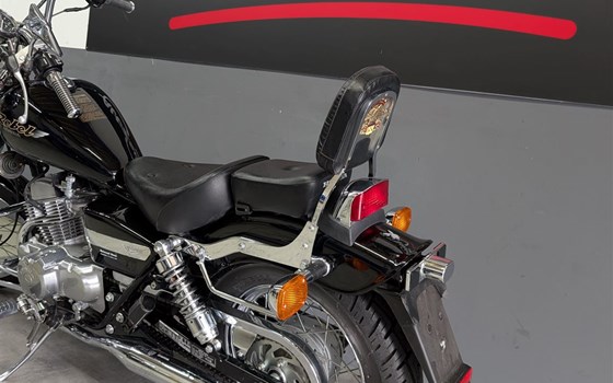 Gebrauchtmotorrad Honda CA 125 Rebel - Bild 4