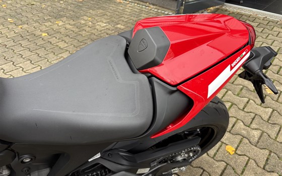Gebrauchtmotorrad Ducati Monster + - Bild 17