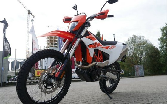 Neufahrzeug KTM 690 Enduro R - Bild 16