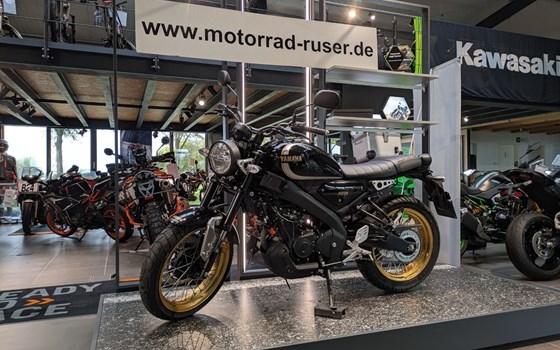 Gebrauchtmotorrad Yamaha XSR125 Legacy - Bild 1