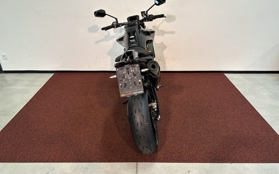 Gebrauchtmotorrad KTM 890 Duke R - Bild 7