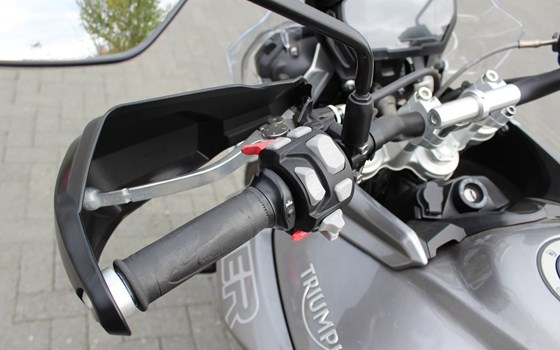 Gebrauchtmotorrad Triumph Tiger 800 XRT - Bild 13