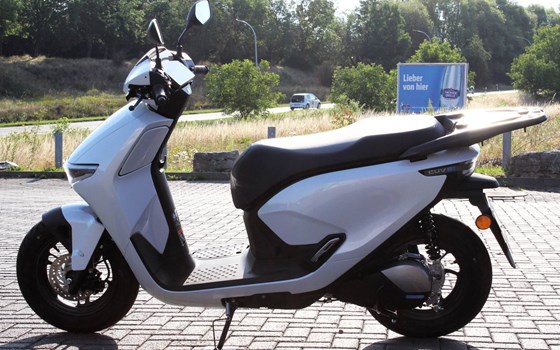 Gebrauchtmotorrad Honda CUV e: - Bild 3