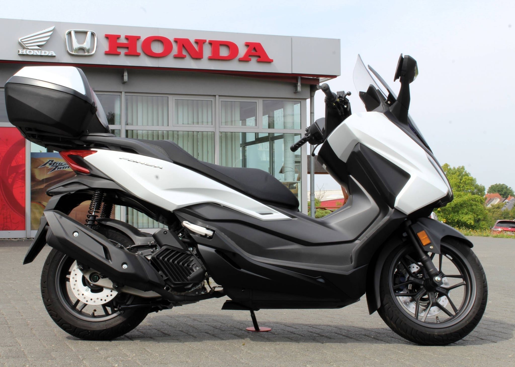 Honda Forza 125