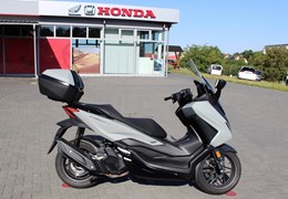 Gebrauchte Honda Forza 125