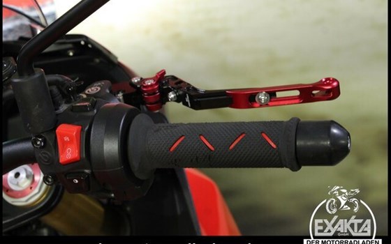 Gebrauchtmotorrad Aprilia Tuono V4 1100 RR - Bild 18