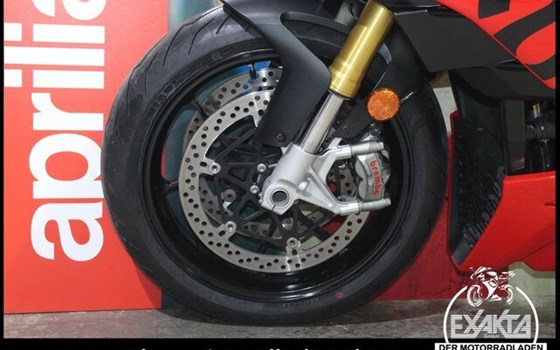 Gebrauchtmotorrad Aprilia Tuono V4 1100 RR - Bild 21