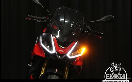 Gebrauchtmotorrad Aprilia Tuono V4 1100 RR - Bild 30
