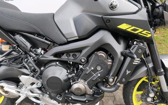 Gebrauchtmotorrad Yamaha MT-09 - Bild 10