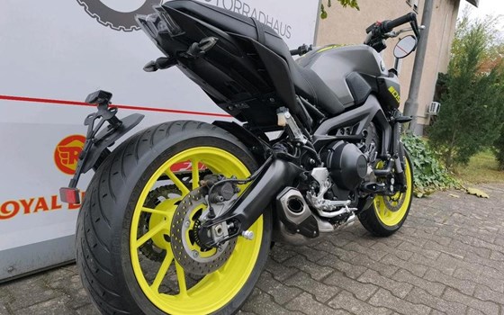Gebrauchtmotorrad Yamaha MT-09 - Bild 11