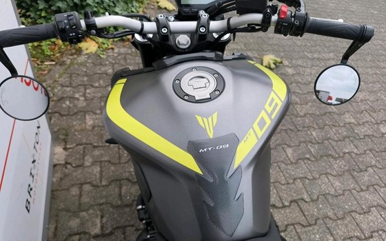 Gebrauchtmotorrad Yamaha MT-09 - Bild 14