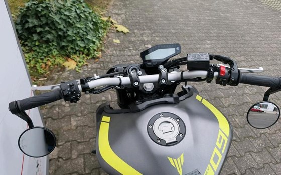 Gebrauchtmotorrad Yamaha MT-09 - Bild 15