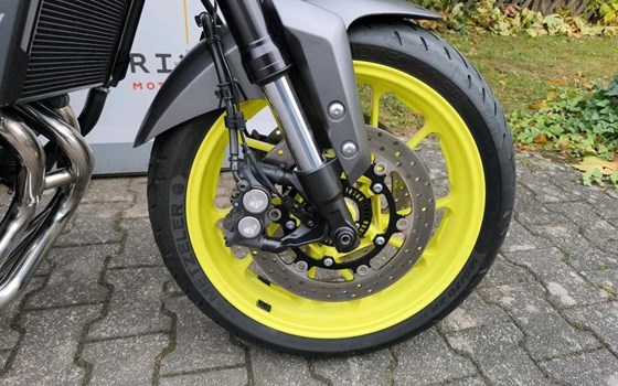 Gebrauchtmotorrad Yamaha MT-09 - Bild 9