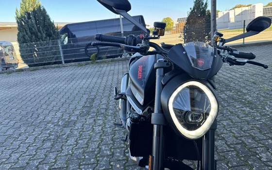 Gebrauchtmotorrad Ducati Monster + - Bild 9
