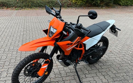 Gebrauchtmotorrad KTM 390 Enduro R - Bild 9