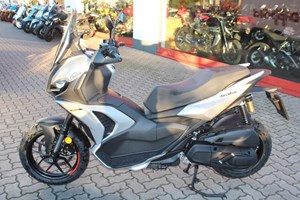Angebot Aprilia SR GT 400