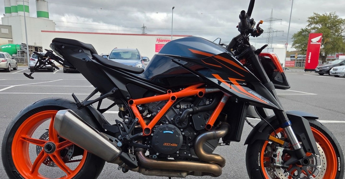 Angebot KTM 1290 Super Duke R EVO