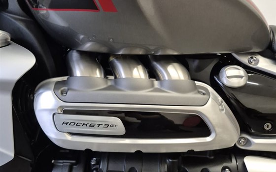 Gebrauchtmotorrad Triumph Rocket 3 GT - Bild 13