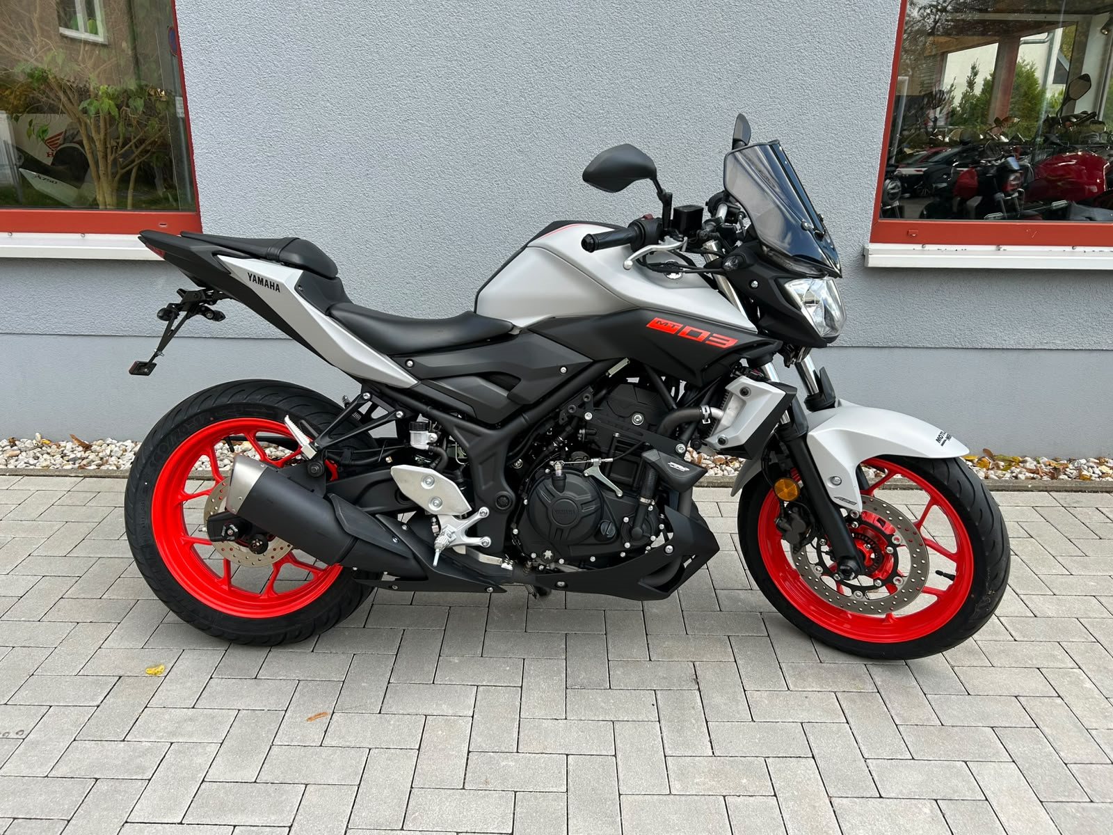 Yamaha MT-03