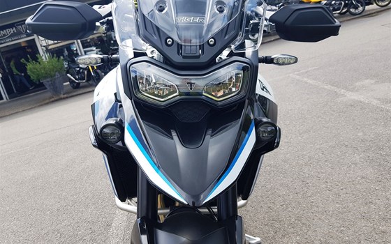 Gebrauchtmotorrad Triumph Tiger 900 Alpine Edition - Bild 7