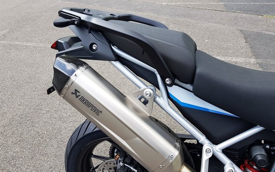 Gebrauchtmotorrad Triumph Tiger 900 Alpine Edition - Bild 9